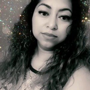 Meet your Posher, Claudia
